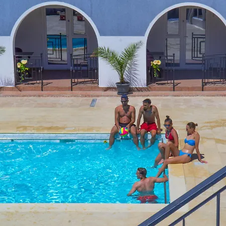 Hotel Km 0