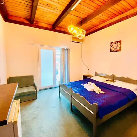 Hotel Km 0 3*